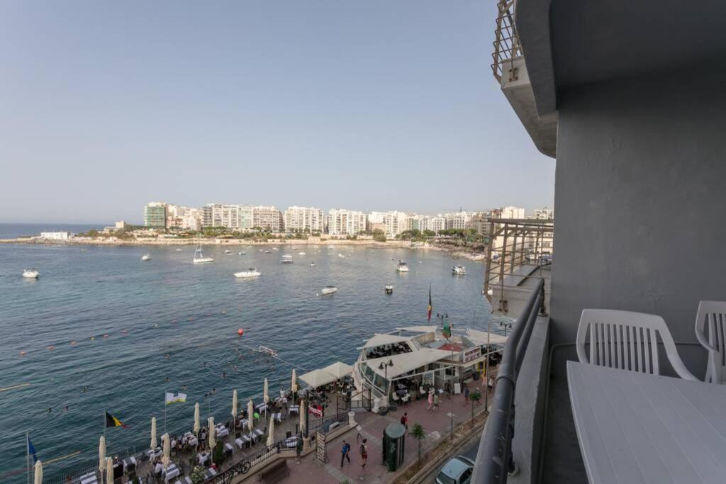 St Julians' Sea Front, Spectacular View, Apartment Saint Julian's エクステリア 写真
