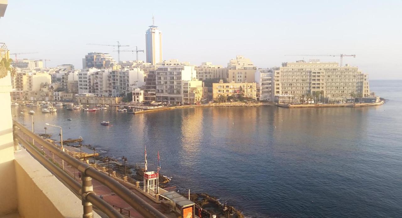 St Julians' Sea Front, Spectacular View, Apartment Saint Julian's エクステリア 写真