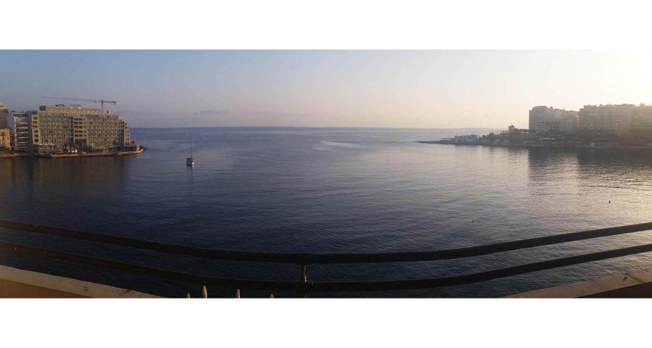 St Julians' Sea Front, Spectacular View, Apartment Saint Julian's エクステリア 写真